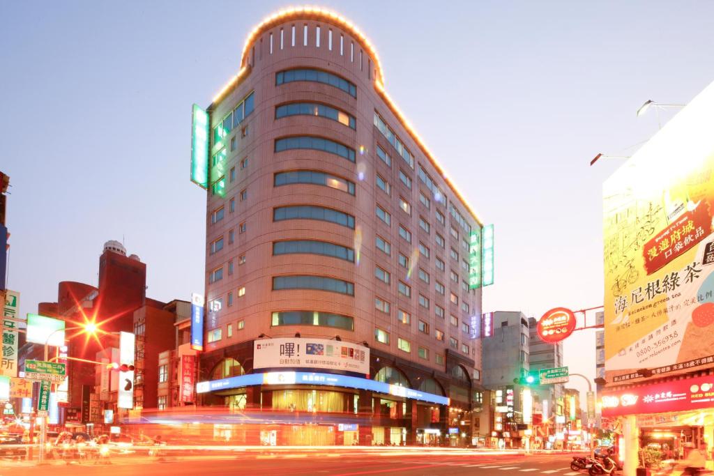 台南劍橋大飯店