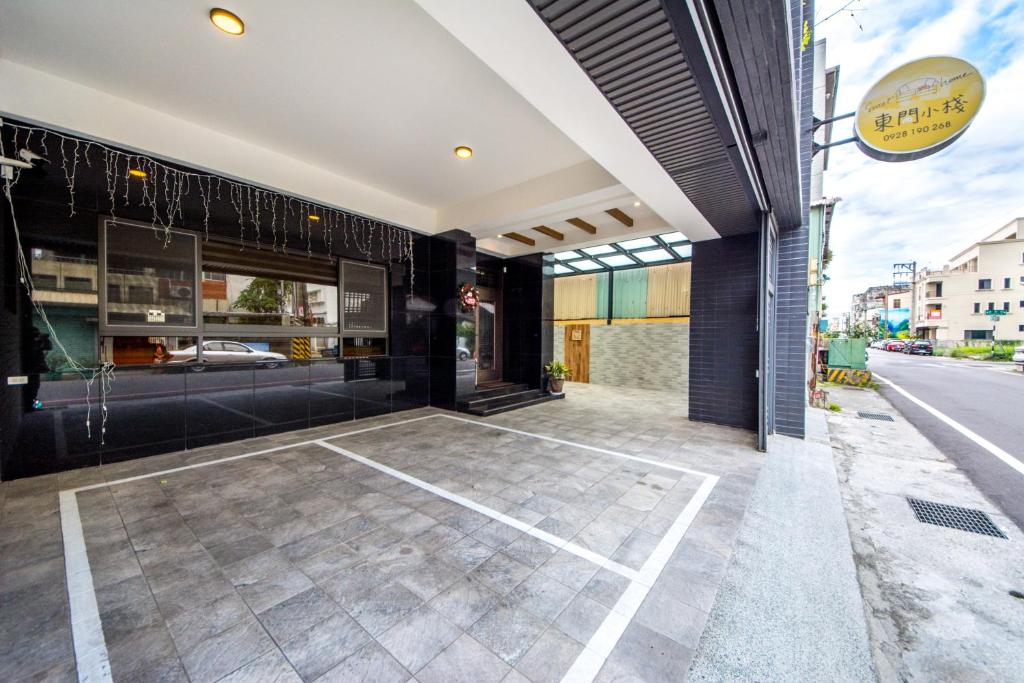 東門小棧(近市區，距離夜市200公尺)