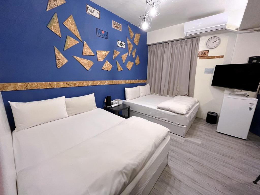 FengChia FUN House